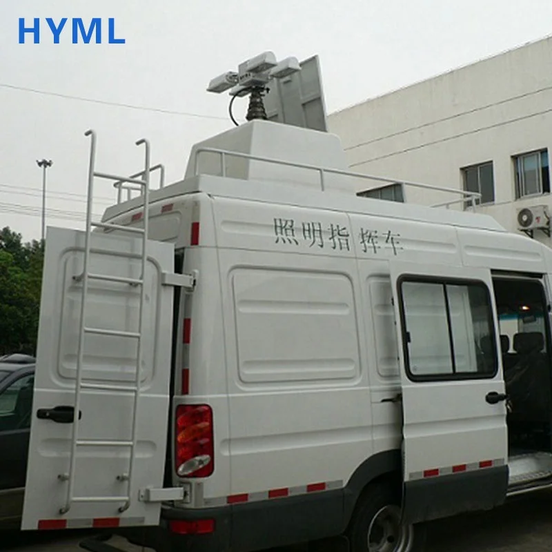 Телескопическая мачта, установленная на осветительном командном транспортном средстве