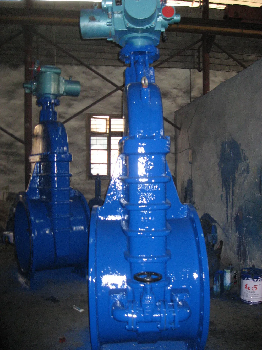 motorized gate valve PN10 ductile iron body resilient seated size DN700-DN1000 standard BS5163 DIN F4 F5