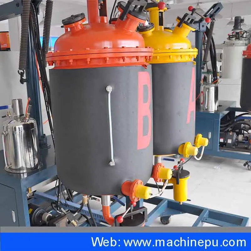 ПУ полиуретана под давлением машина литья под давлением с низким протирать глины Низкое давление ПУ подошва производитель