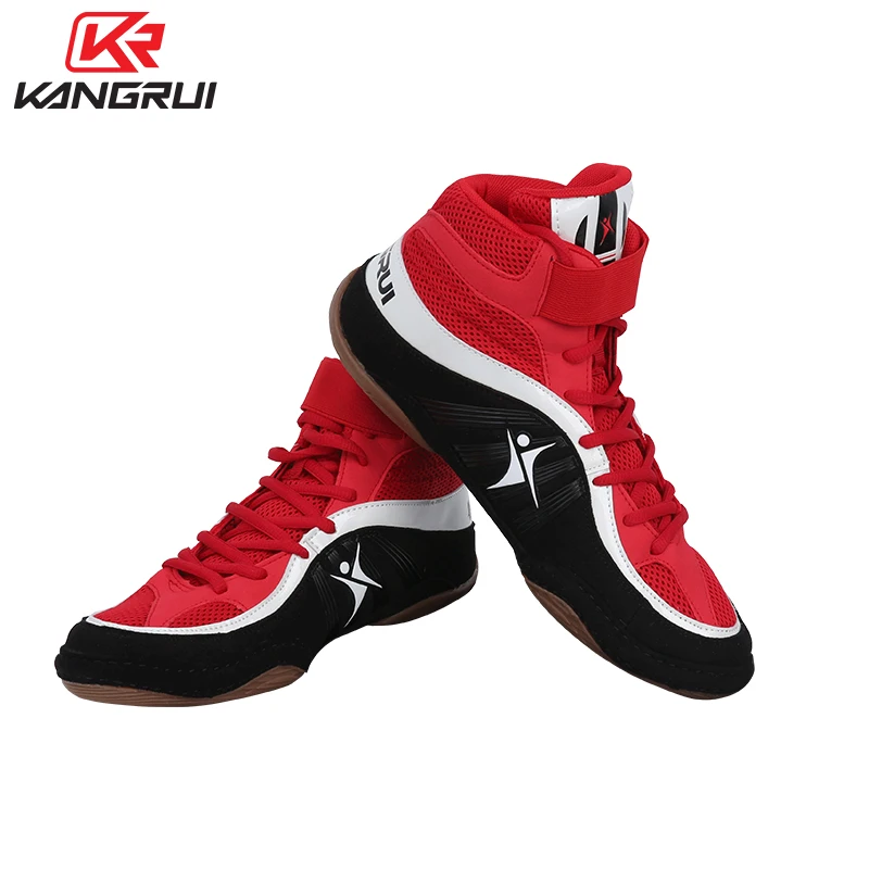 Wrestling shoes