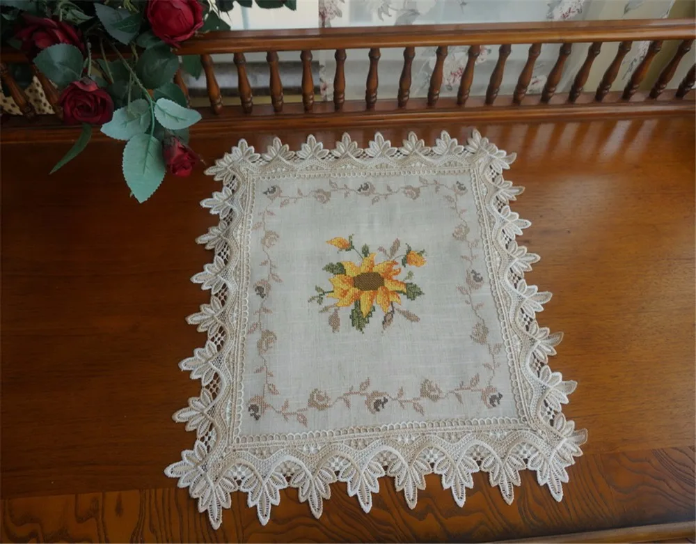 wholesale 100% polyester embroidery lace napkin