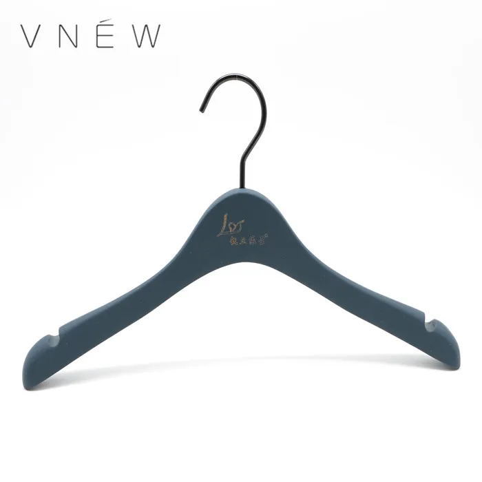 High quality hanger custom high end antislip rubber  color coat clothes wood  hanger