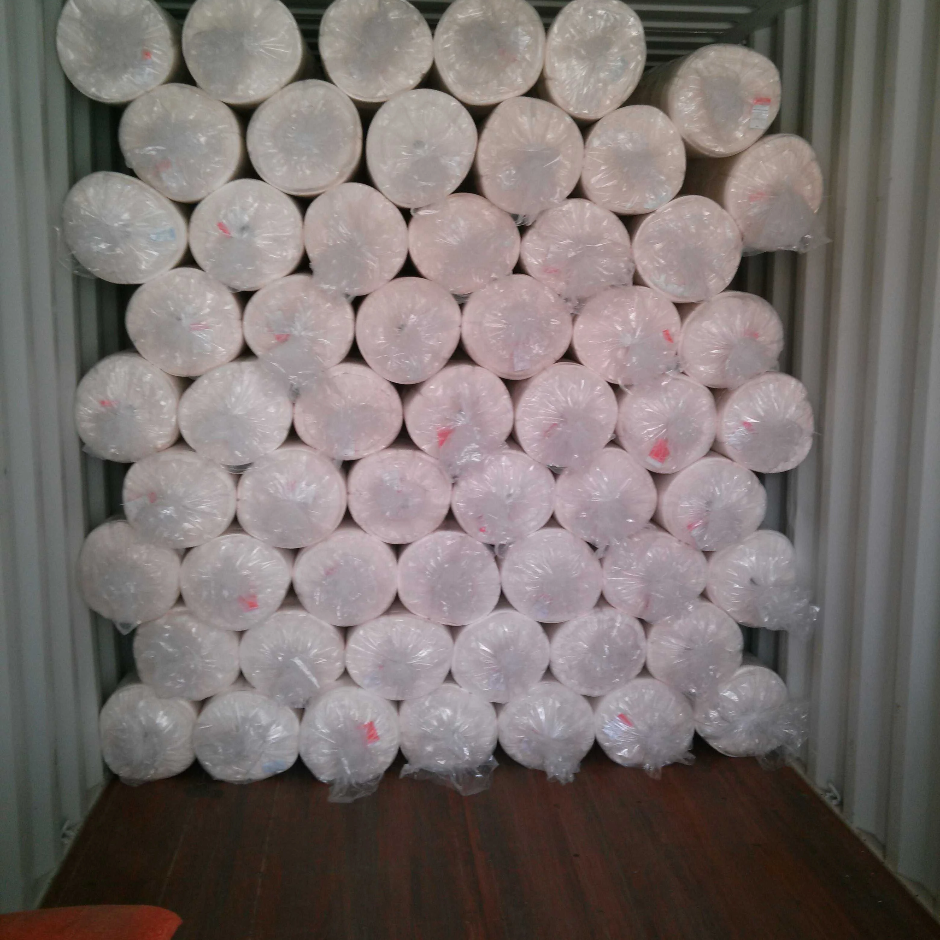 Производитель стеганых лоскутов, подкладка из переработанного полиэфирного волокна