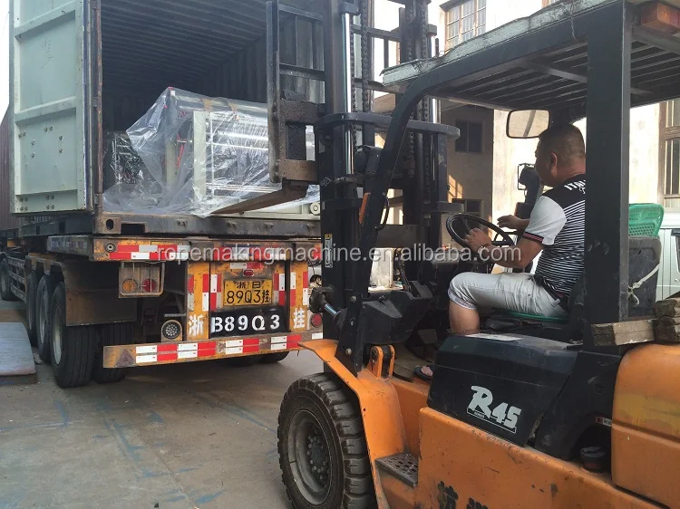 automatic woven sack cutting ang sewing machine