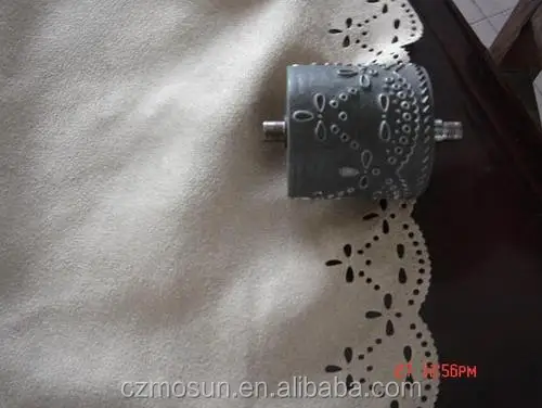 Pattern roller for ultrasonic lace sewing machine