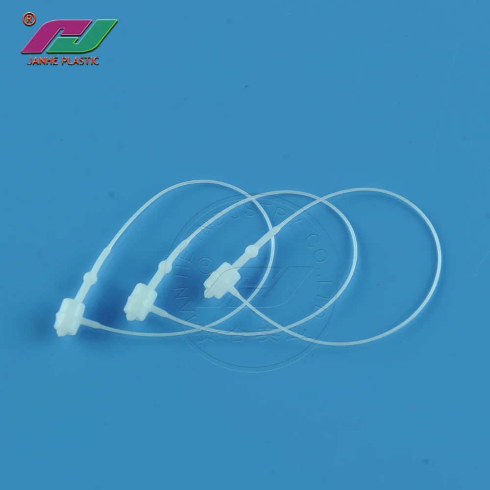 Пластиковая петля для крепления одежды для бирки с именем