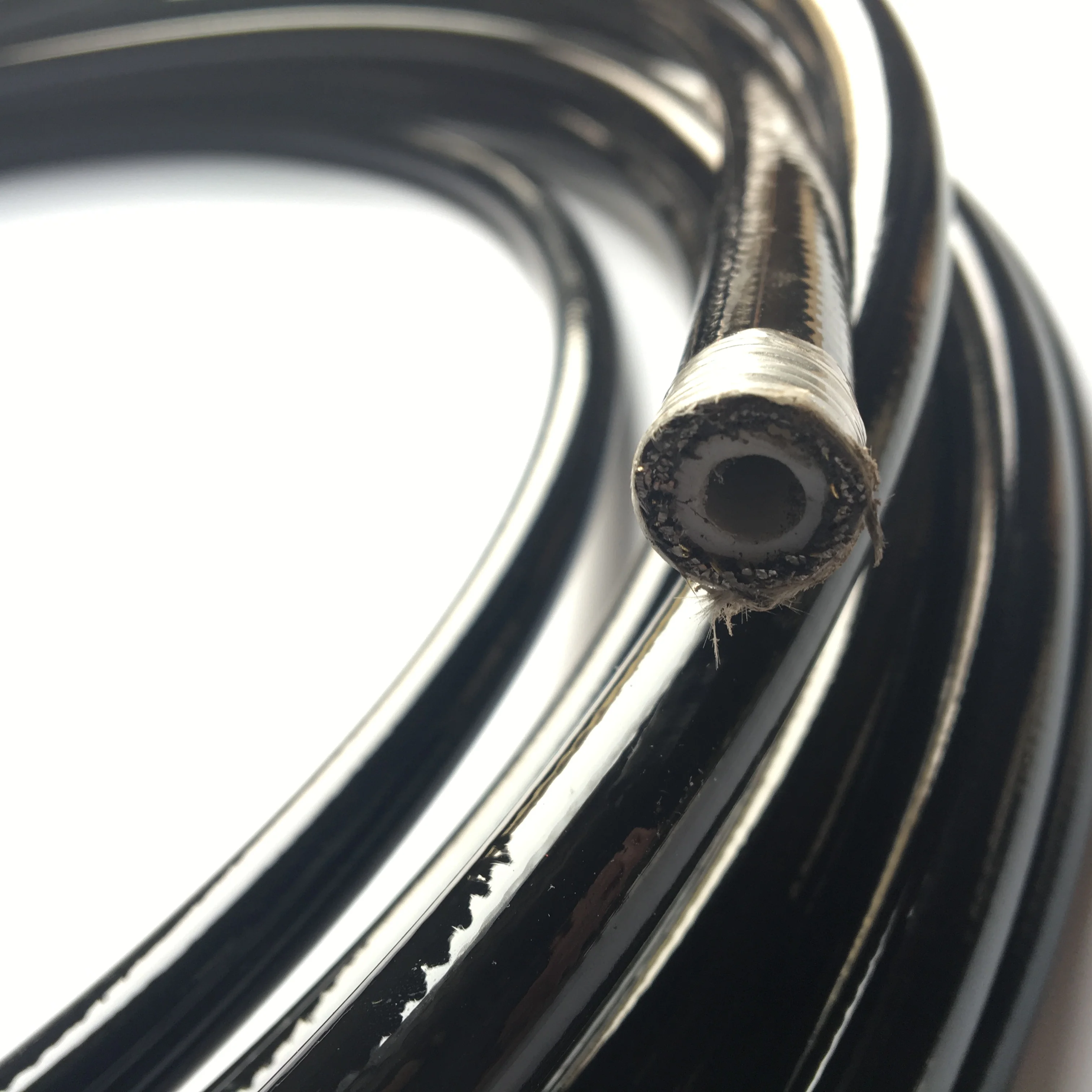 UHP thermoplastic ultra high pressure hose