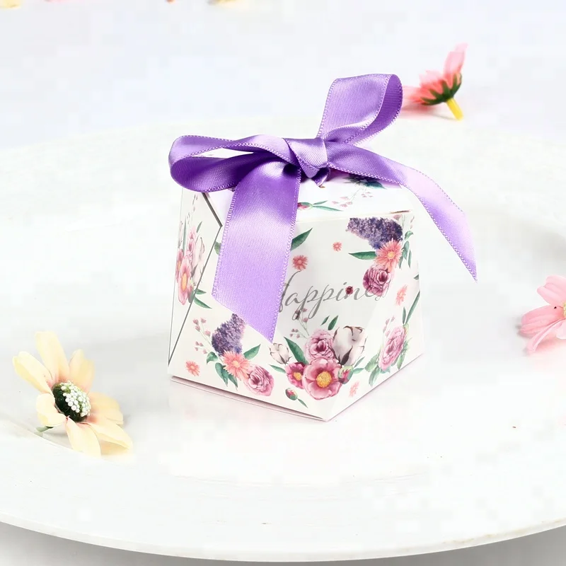 Free Shipping 200pcs/lot Polygonal diamond Favor box Candy Packing with ribbon