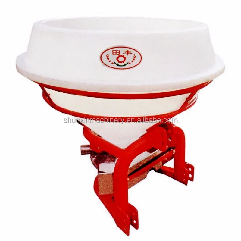 700L plastic hopper fertilizer spreader hot sell farming machine