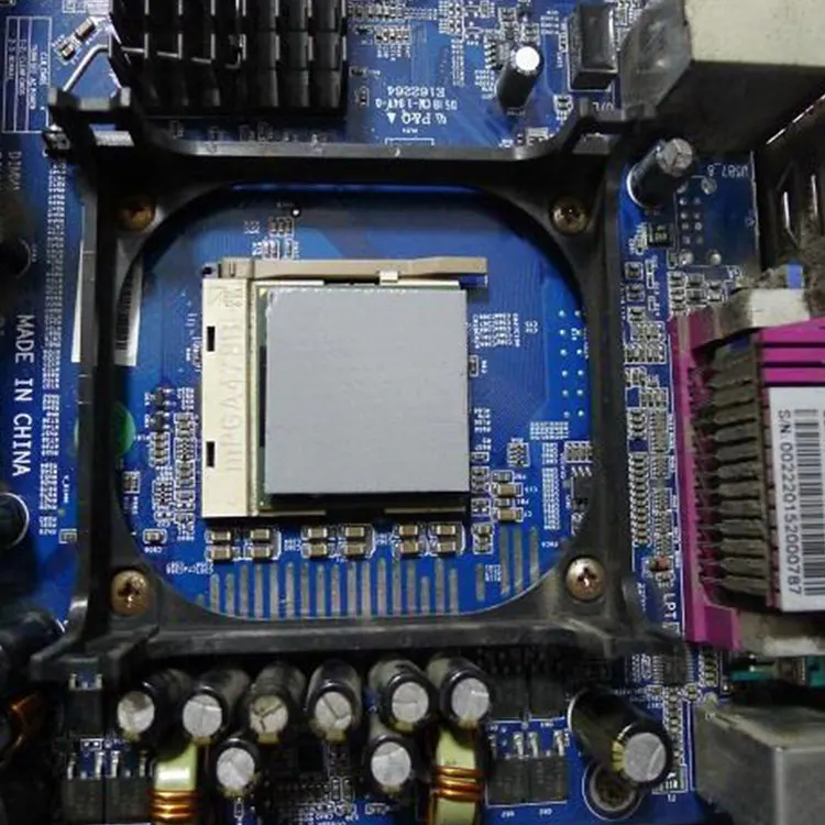 Extremely manufacturability LED thermal conductive silicone pad with adhesive film or single side sticky