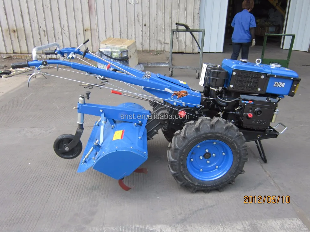 Трактор 7HP с роторным культиватором