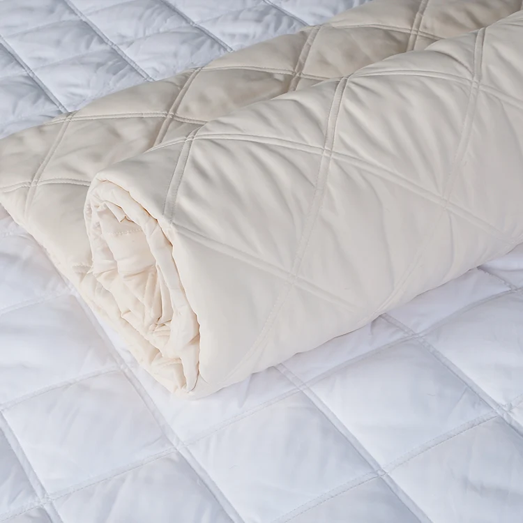 High quality popular super fashion indonesia cotton fabric thinsulate quilt