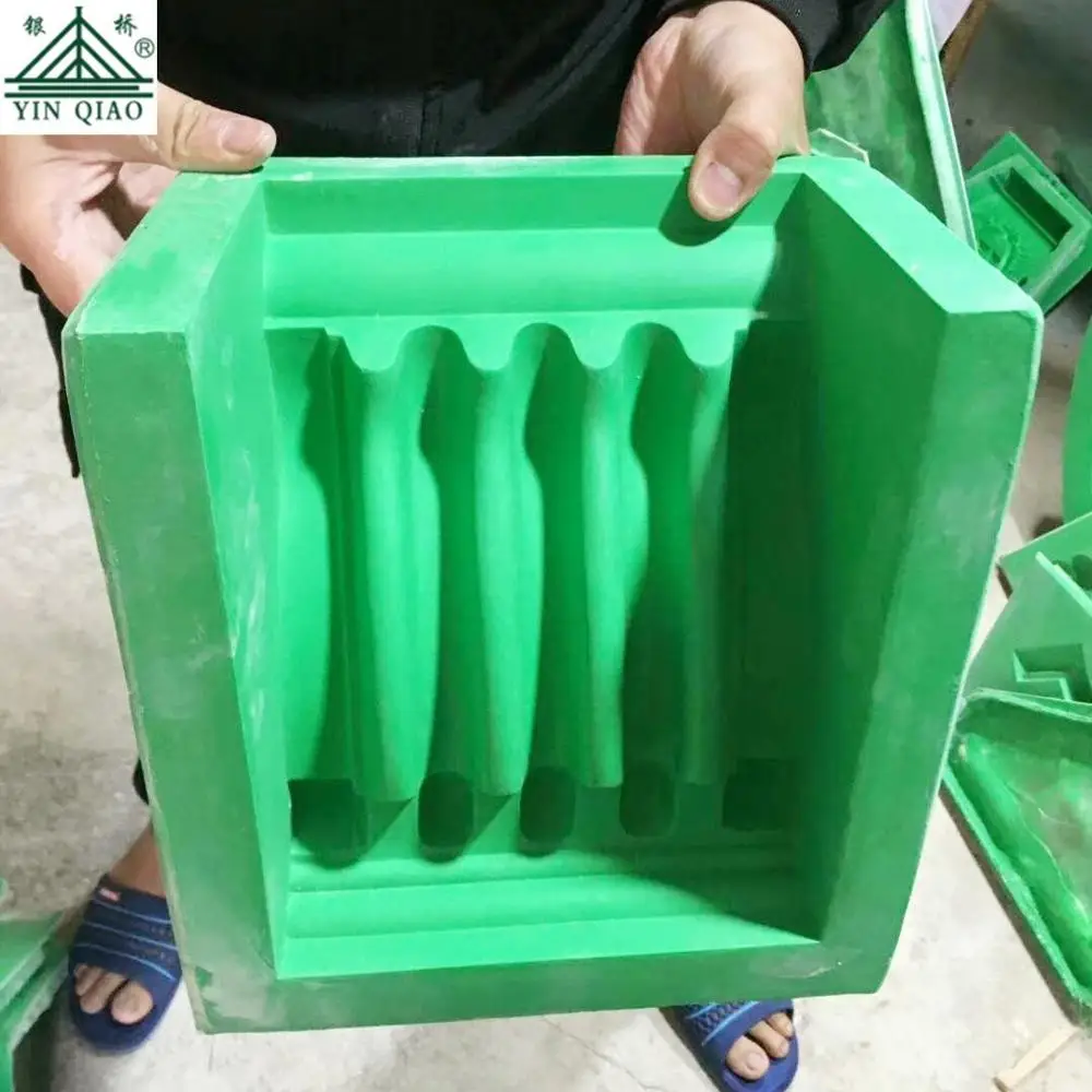 China Architectural Durable Silicone Molds For Plaster Roman Pillar Capital