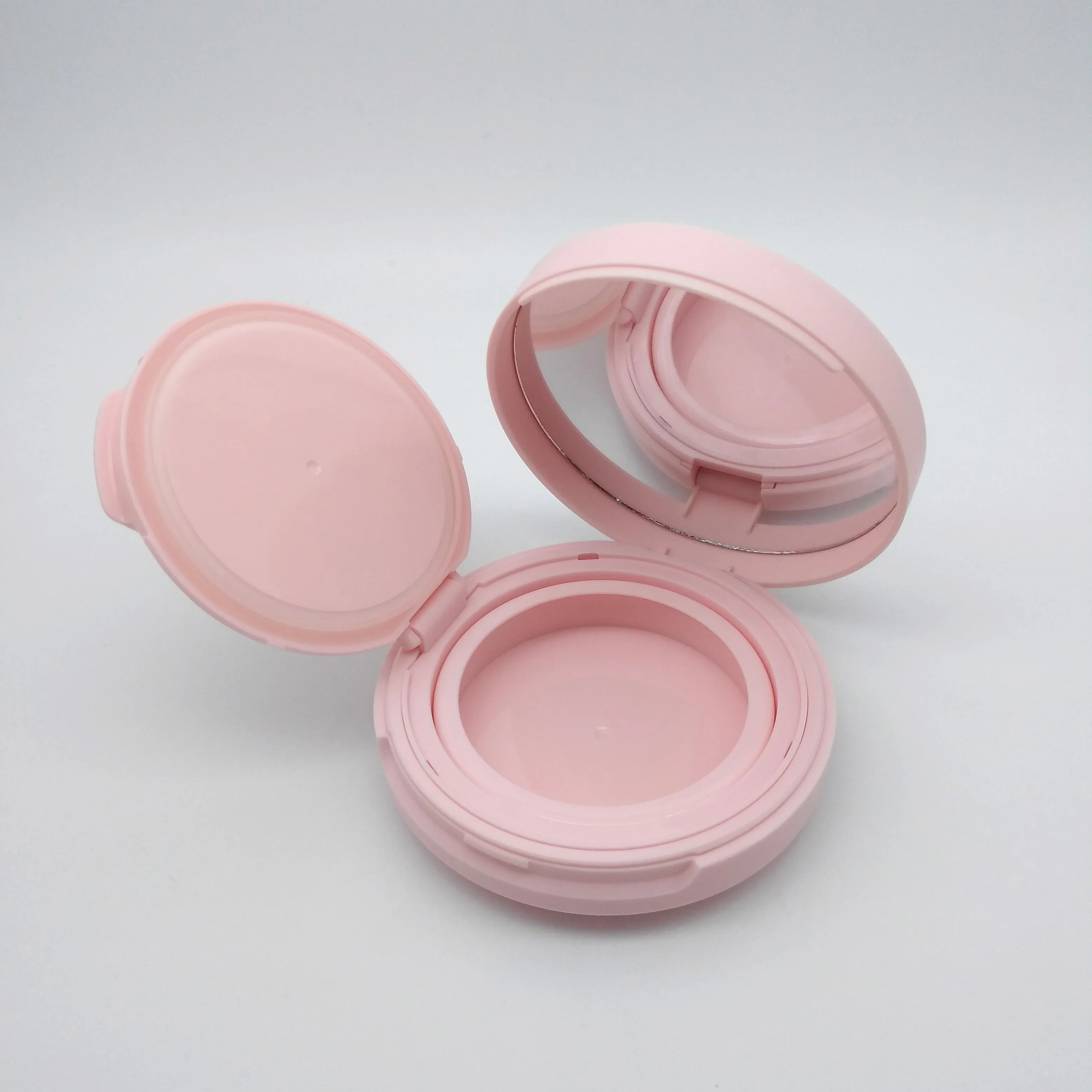 
Glittering Empty Cosmetic Compact Air Cushion Foundation Powder Case Packaging Personal Care UV Coating Matt Lamination Accept 