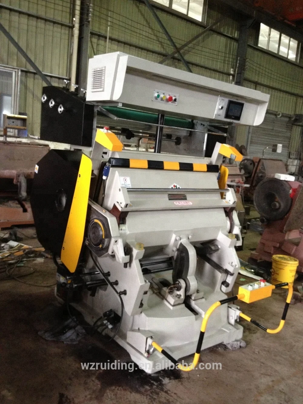 Машина для штамповки и фольги 930x660