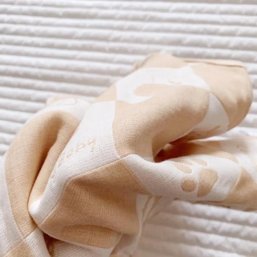 
GOTS organic cotton breathable baby clothes muslin baby clothes 