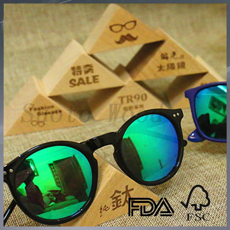 Изготовленная на заказ Горячая продажа деревянная витрина для солнцезащитных очков