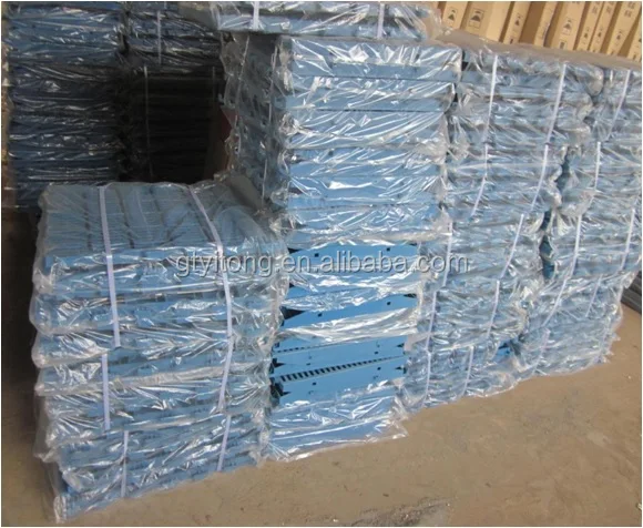 Pig floor, plastic floor for pig farming use, piggery equipment