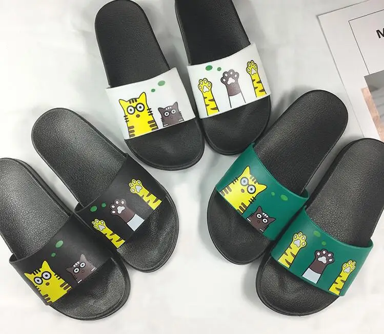 2018 new summer cartoon drawing cat pattern for men and women leisure PVC slippers