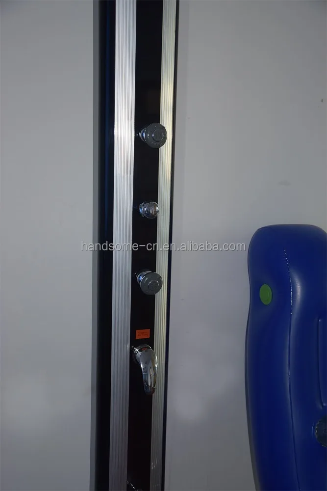 Top quality China manufacture swimming pool super portable freestanding outdoor shower solar