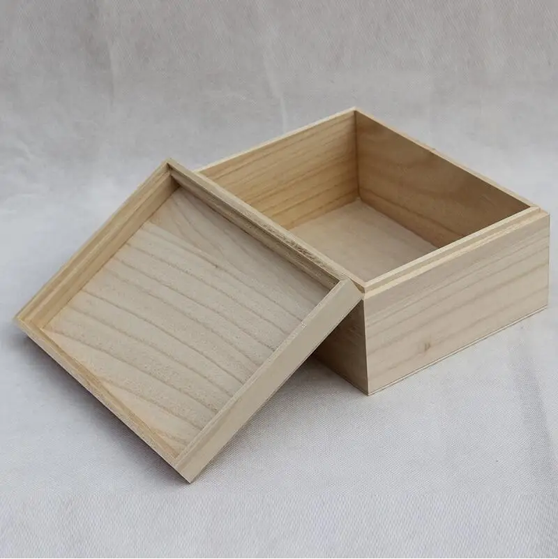 Оригинальная цветная подарочная коробка из массива дерева