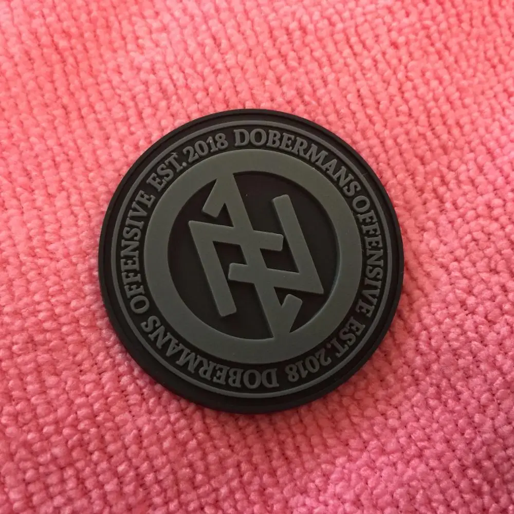 Factory supplier apparel rubber label,clothing silicone rubber label for trademark