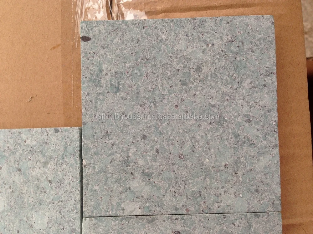 Зеленый камень sukabumi с отточенной отделкой BSB050