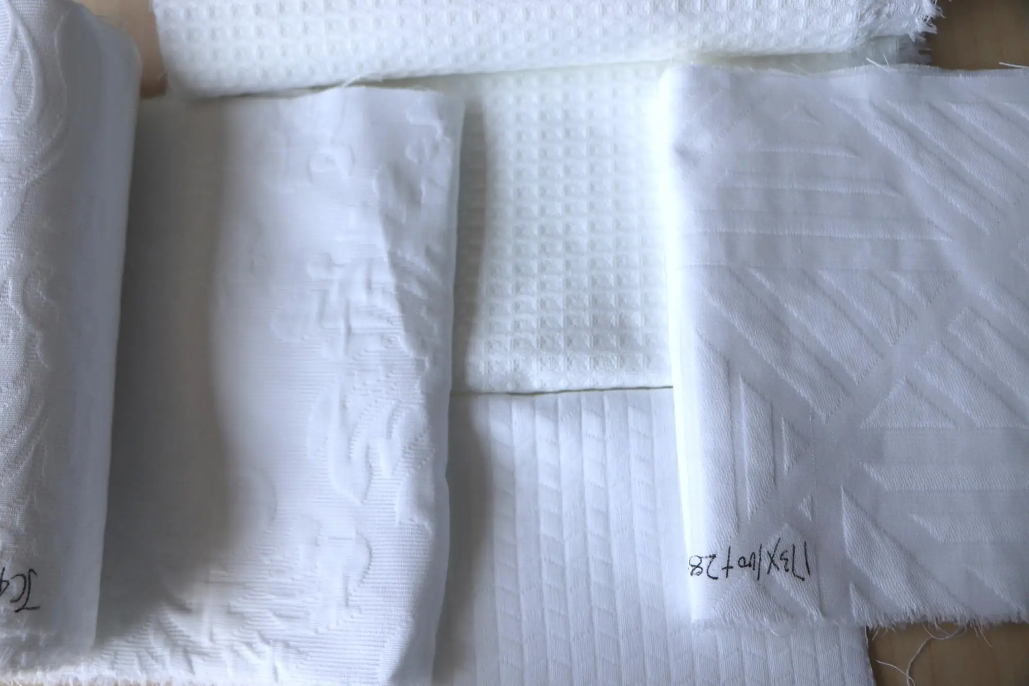 
233TC 100% cotton down proof ticking fabric ,feather proof fabric 