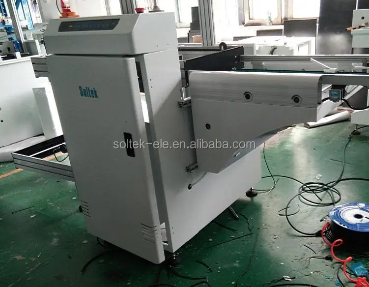 Soltek pcb unloader:UL4