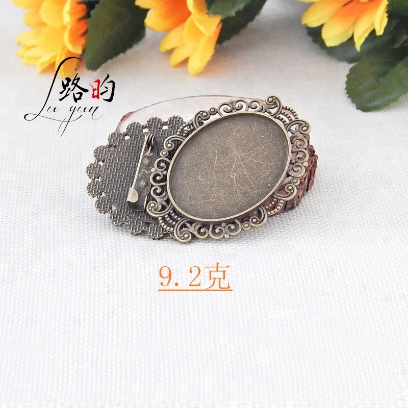 
Luyun 30*40mm retro bronze brooch pins time gem oval base cabochon for jewelry making 