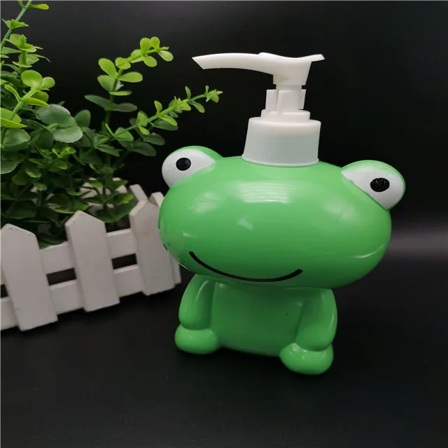 Animal type cartoon plastic lotion bottle with pump spray for shampoo or cleaning and washing