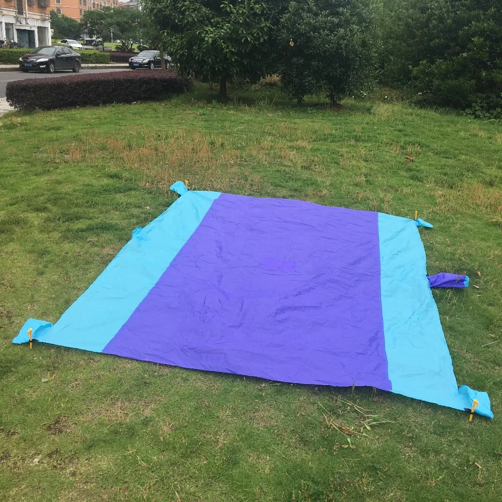 Parachute nylon 9*7 feet camping beach mat with sand pocket stakes custom logo foldable sand proof beach picnic blanket mat