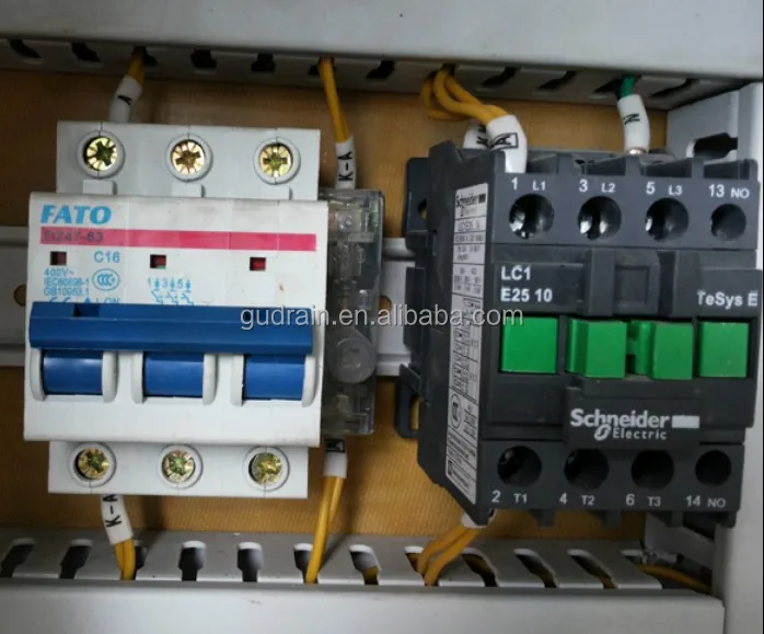 automatic filling machine for shampoo bottle