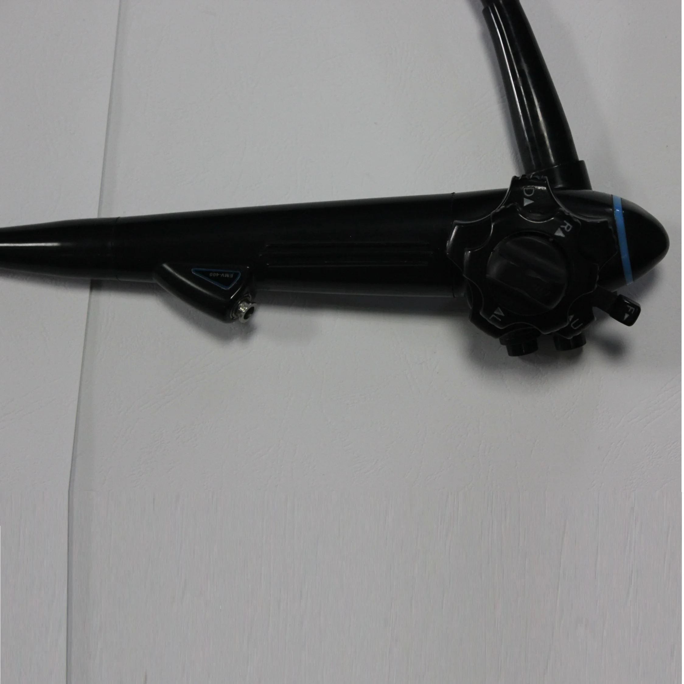 
China brand Hottest flexible electronic endoscope for gastroscope and colonoscope share one set video center 