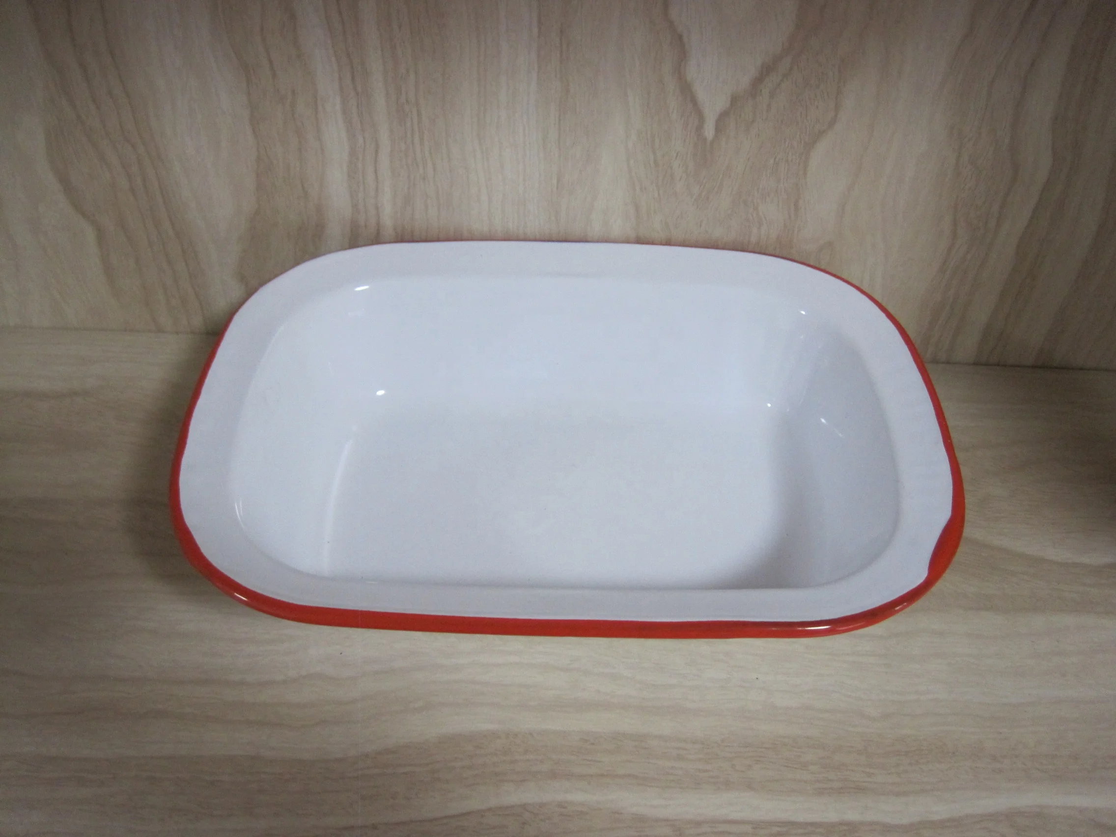 30cm Rectangular Enamel Pie Dish baking plate With Rolled Rim