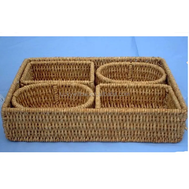 5 pcs set square and round seagrass storage basket & straw basket