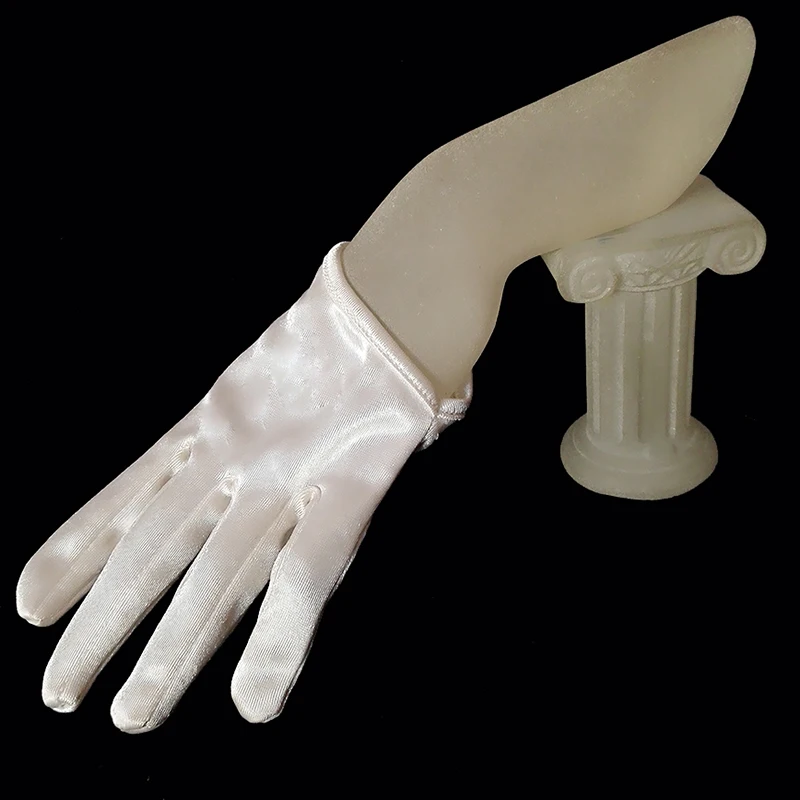 
Bridal Accessories Wholesale Half-palm Finger Gloves Show the Finger Sleeves of Spandex Elastic Satin Clothing for Stage Use 