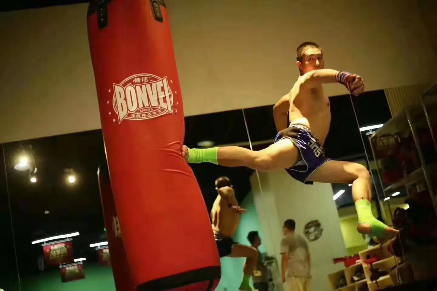 Boxing Training Punching Bag/Uppercut Angled Heavy Bag