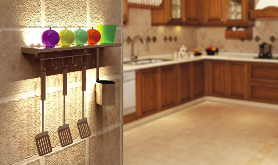 led shelf light with hook for kitchen