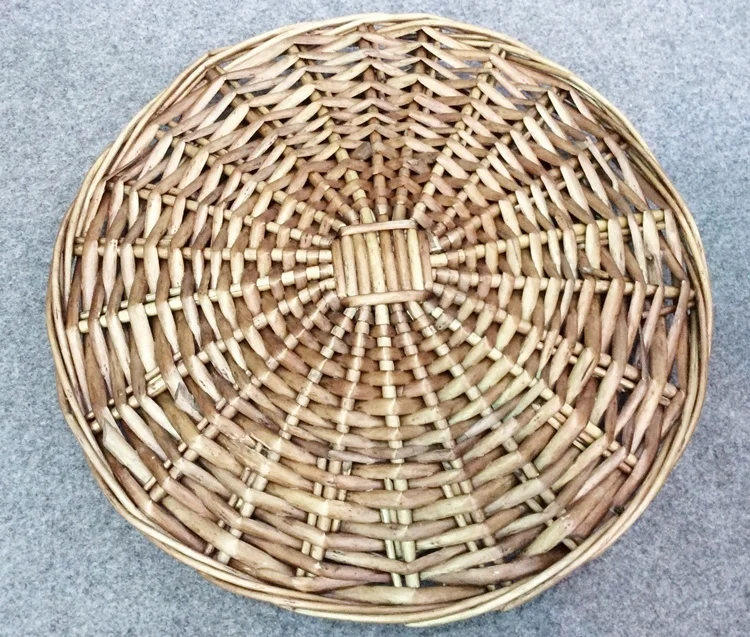 Wholesale large decorative novelty cheap wicker corner laundry hamper with lid