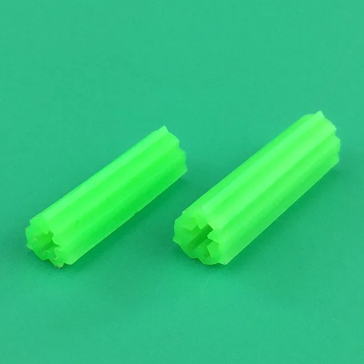 OUORO Green 6mm Building Expansion Pipe Plastic Anchor Wall Plug