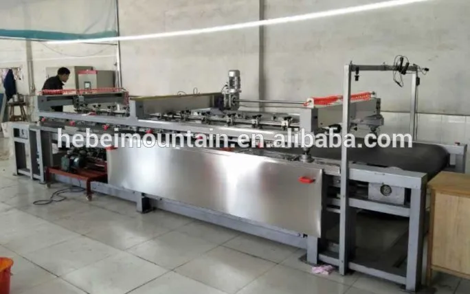 hot sale  automatic run table fabric printer type t shirt towel flat screen printing machine for garment printing