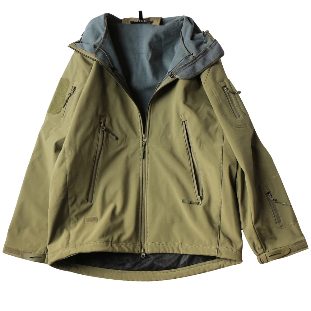 Custom Wholesale Spring And Autumn Outdoor Hunting Tactical Softshell Jackets For Men