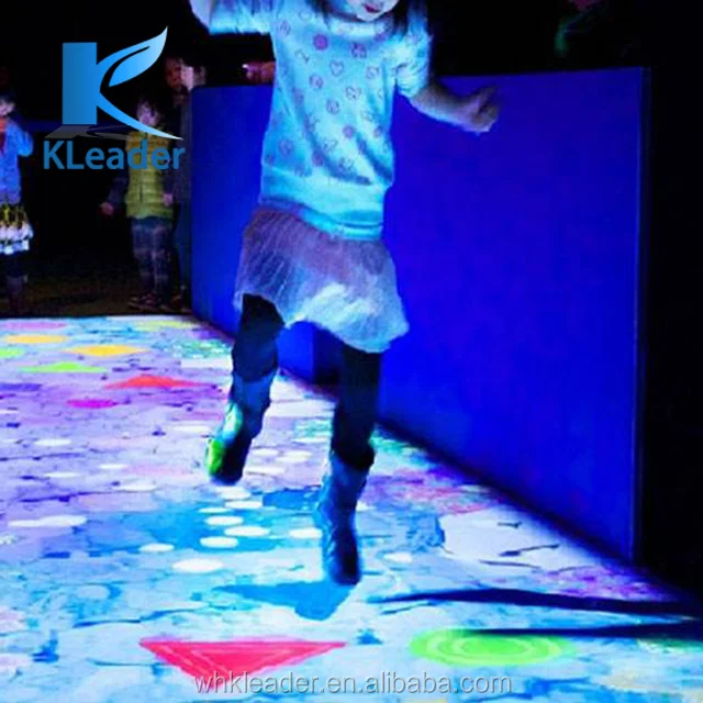 Newest Indoor Trampoline Kids Amusem Batteryent Park Playground Trampoline Idown Cable Coupler Exhibition Interactive Projection