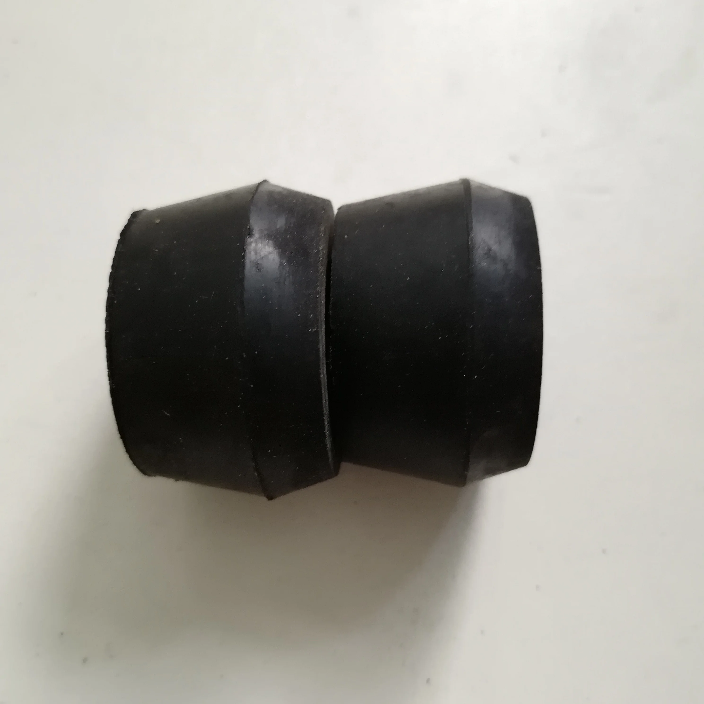 Втулка резины для LAND CRUISER 90385-19003