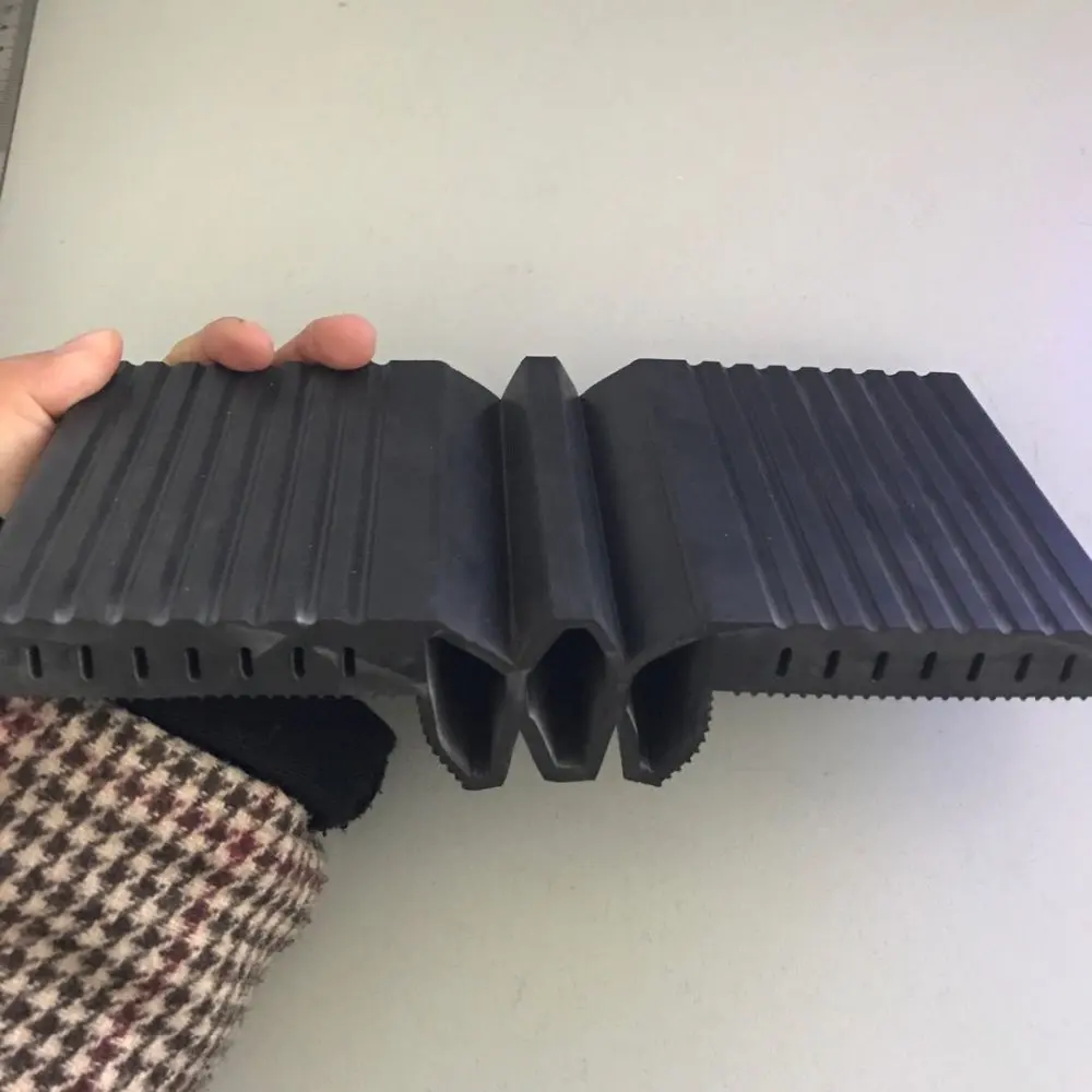 Heavy Loading Rubber Expansion Joint Manufacturers