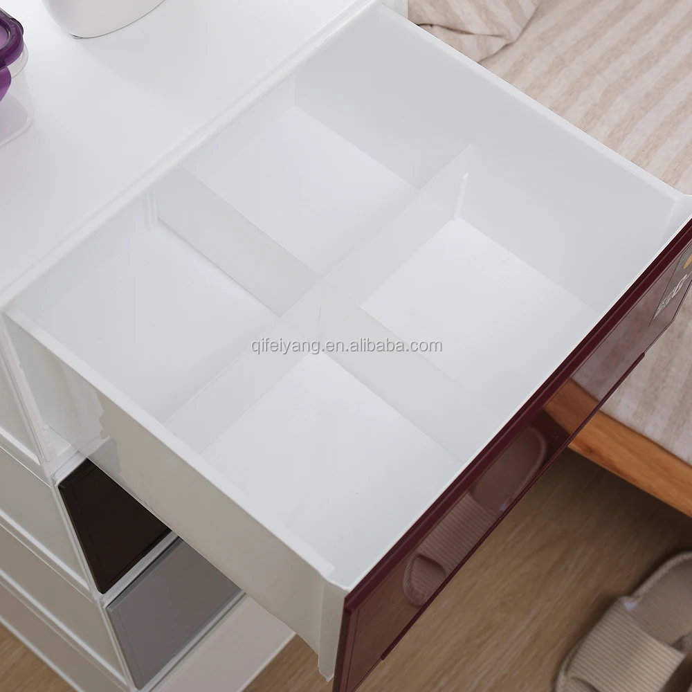 
Plastic storage box with compartment 