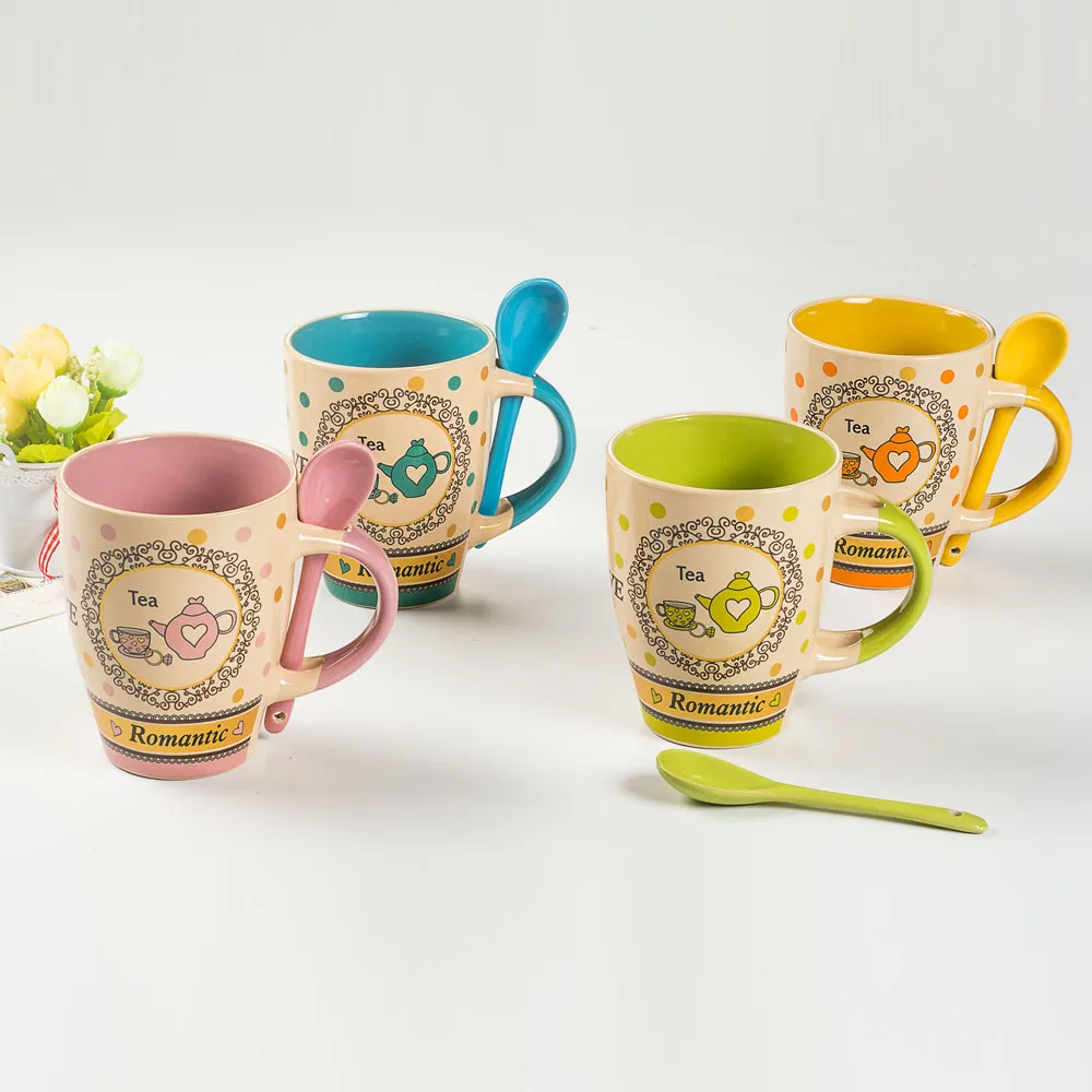 
New Fashion Ceramic Mug and Spoon for Coffee Wholesale 