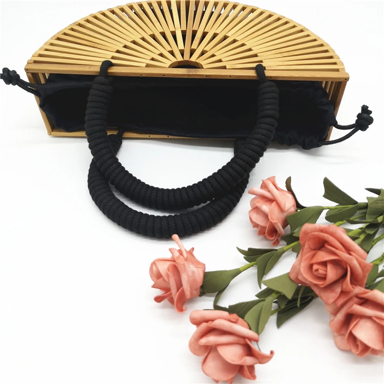 
Ins hot sale bamboo tote bag women beach shoulder half moon wood bamboo rattan handmade weave hollow out clutchbag 