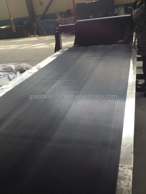 General Use Fine Ribbed Rubber Floorings Anti Fatigue Rubber Sheet Carpets Gym Mats